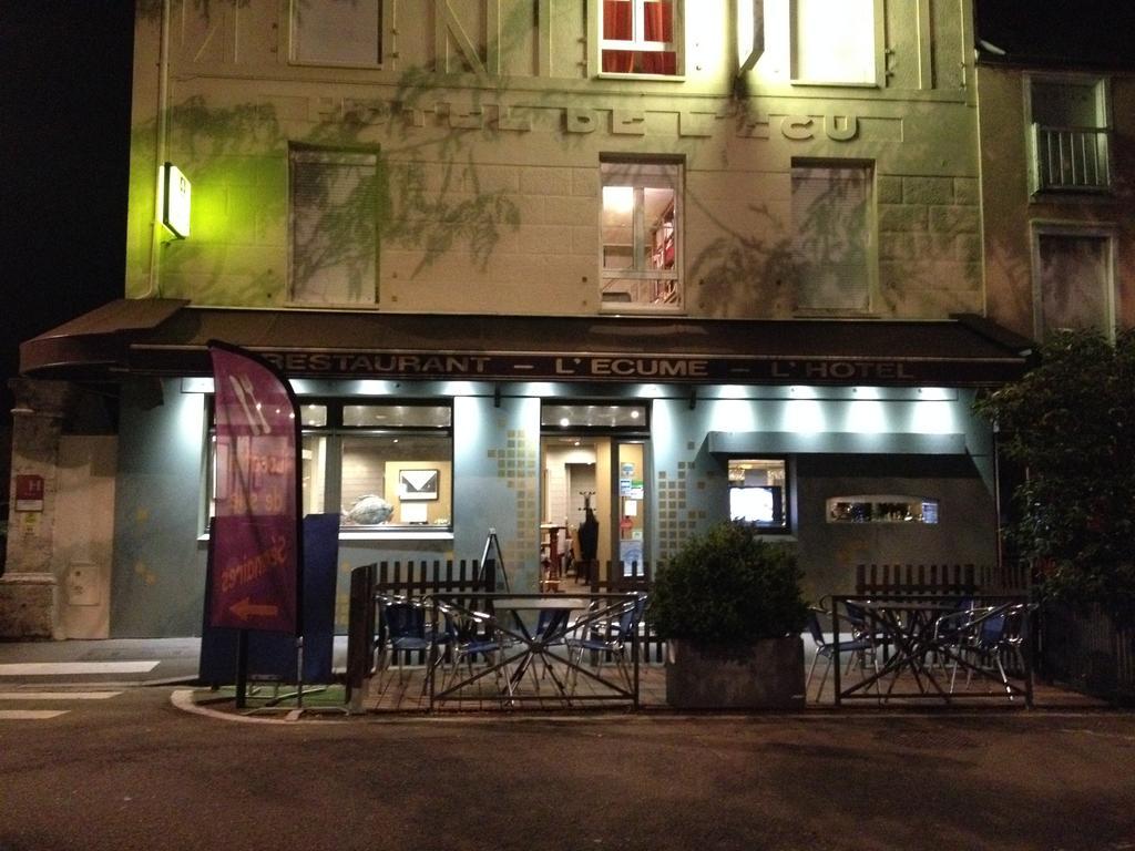 L'hotel De Chartres